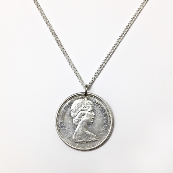 1967 Silver “Bobcat” Coin Necklace — Canadian Silver Centennial 25-Cent Coin - Picture 2 of 5